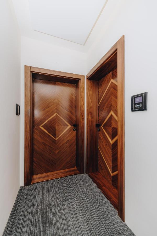 Boutique Luxury Apartments Kragujevac Extérieur photo